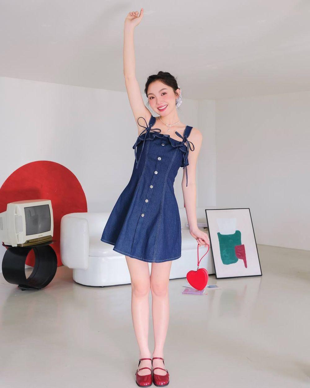 Đầm denim hai dây THE C.I.U - Azura Dress 2