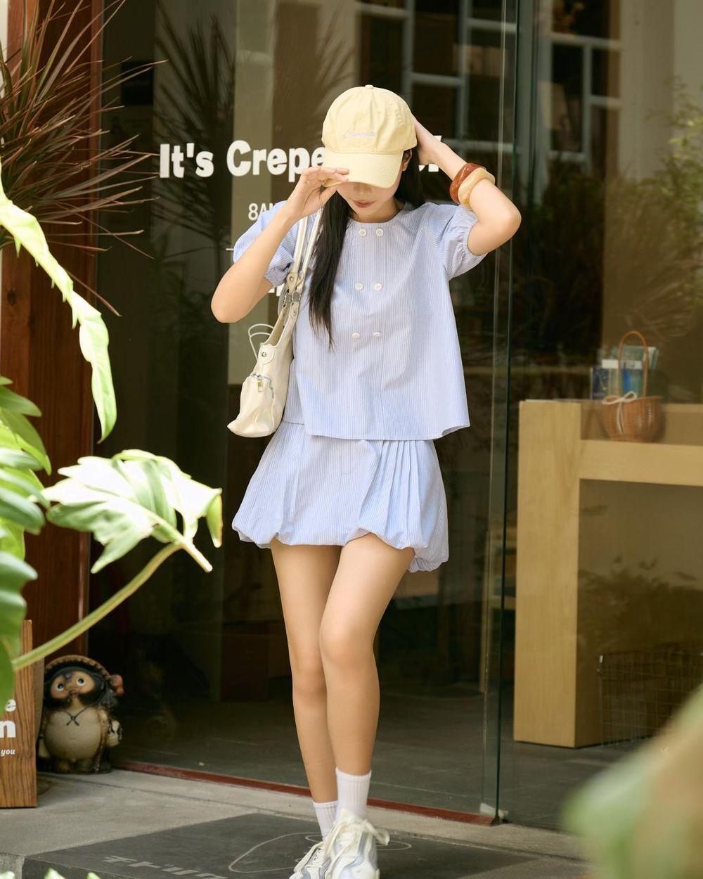Chân váy sọc ngắn Ennis Skirt