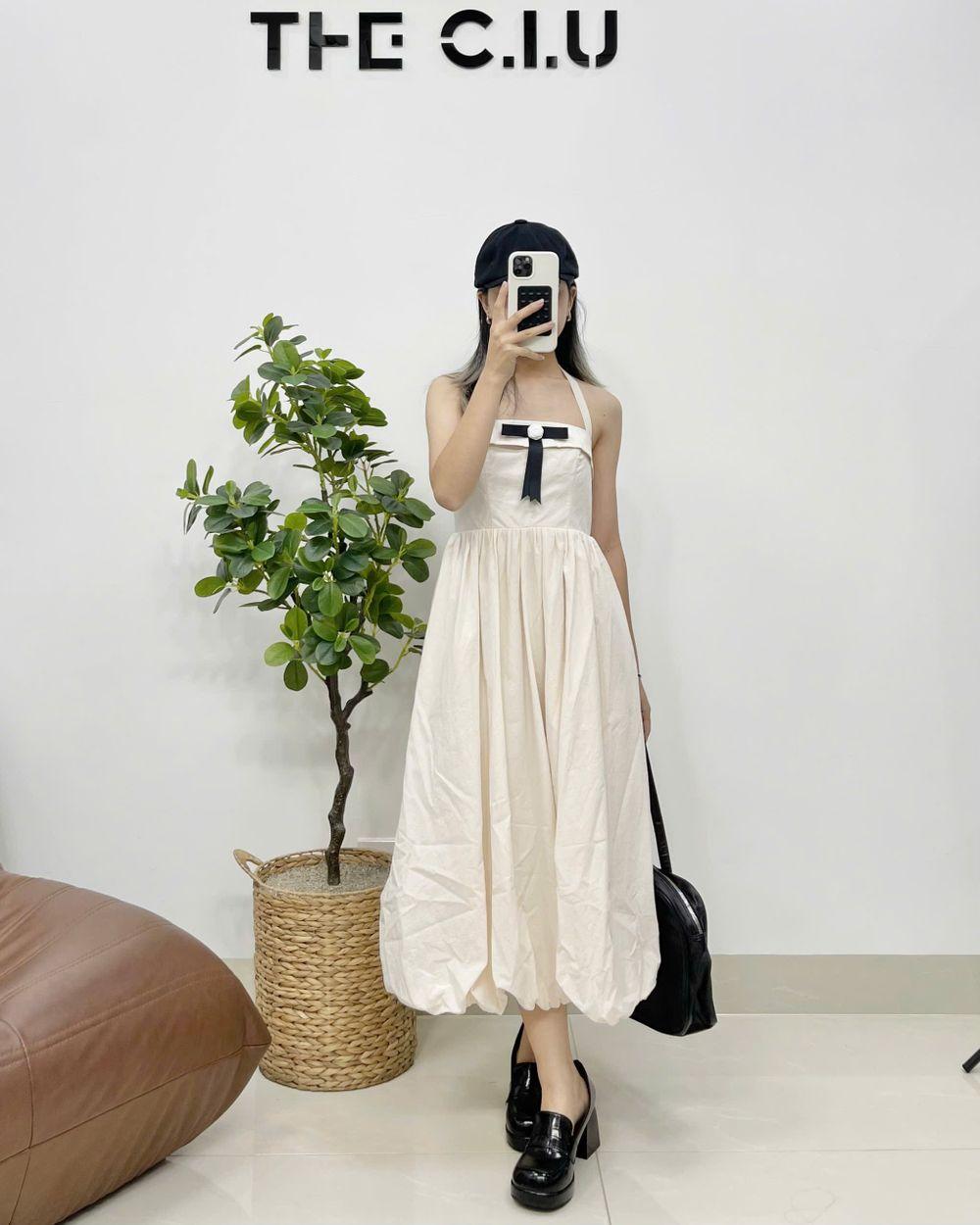 Đầm dài cổ yếm phối nơ THE C.I.U - Wayne Long Dress