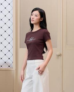 Áo thun ôm body tay ngắn Suga Tee cổ tròn in chữ