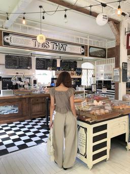 Quần tây ống rộng cạp cao xếp ly dáng suông Maddy Pants