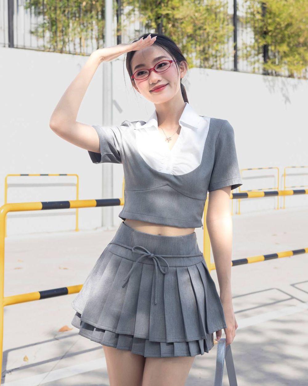 Chân váy ngắn xếp ly THE C.I.U - Phoebe Skirt