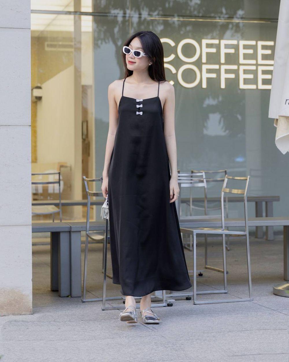 Đầm lụa hai dây dáng dài phối nơ THE C.I.U - Dakota Maxi Dress