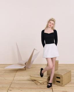 Chân váy xòe chữ A Amber Skirt - C18 chân váy ngắn cạp cao màu trắng viền ren