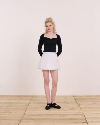Chân váy xòe chữ A Amber Skirt - C18 chân váy ngắn cạp cao màu trắng viền ren
