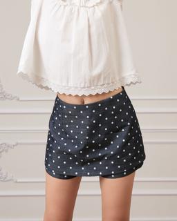 Chân váy ngắn chữ A chấm bi Juvia Skirt